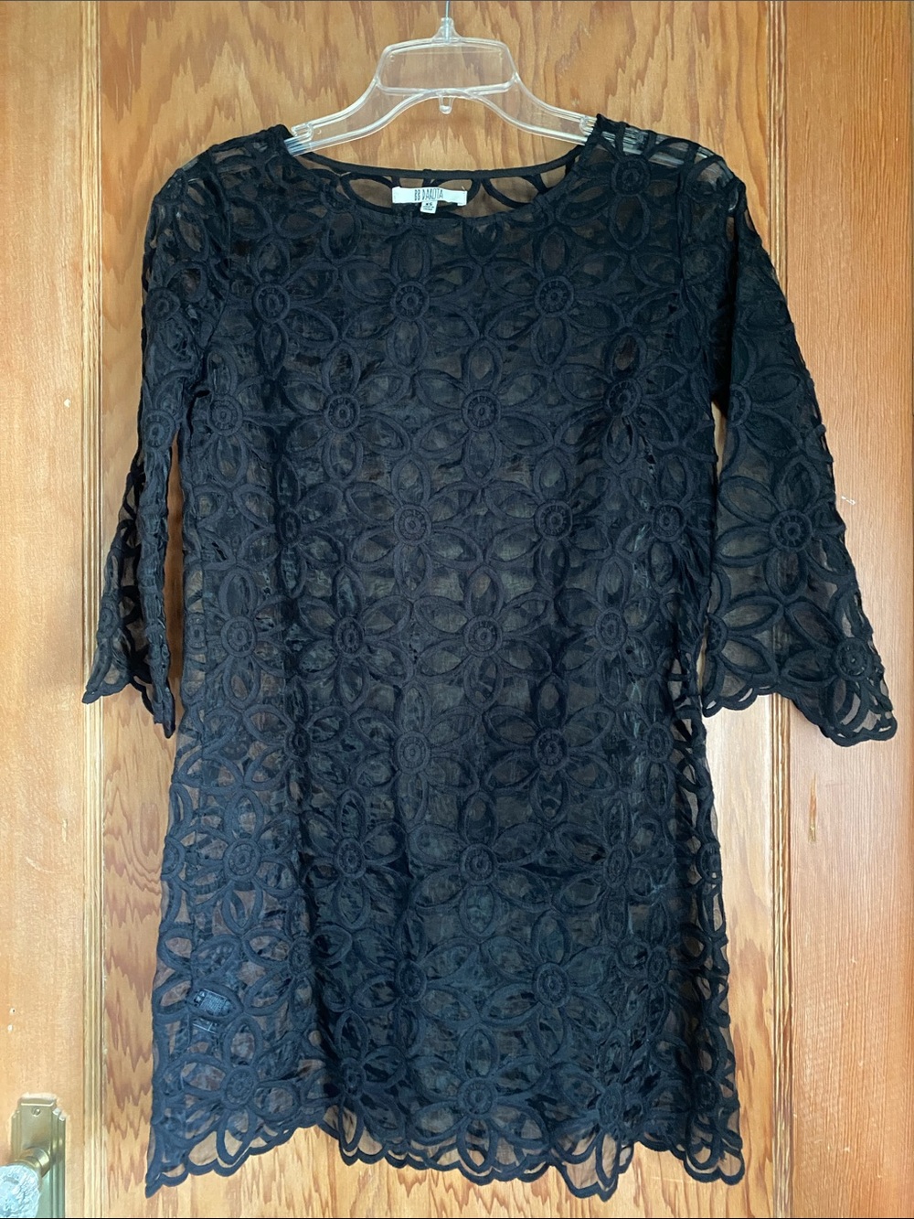BB Dakota Black Floral Lace Long Sleeve Shift Dress